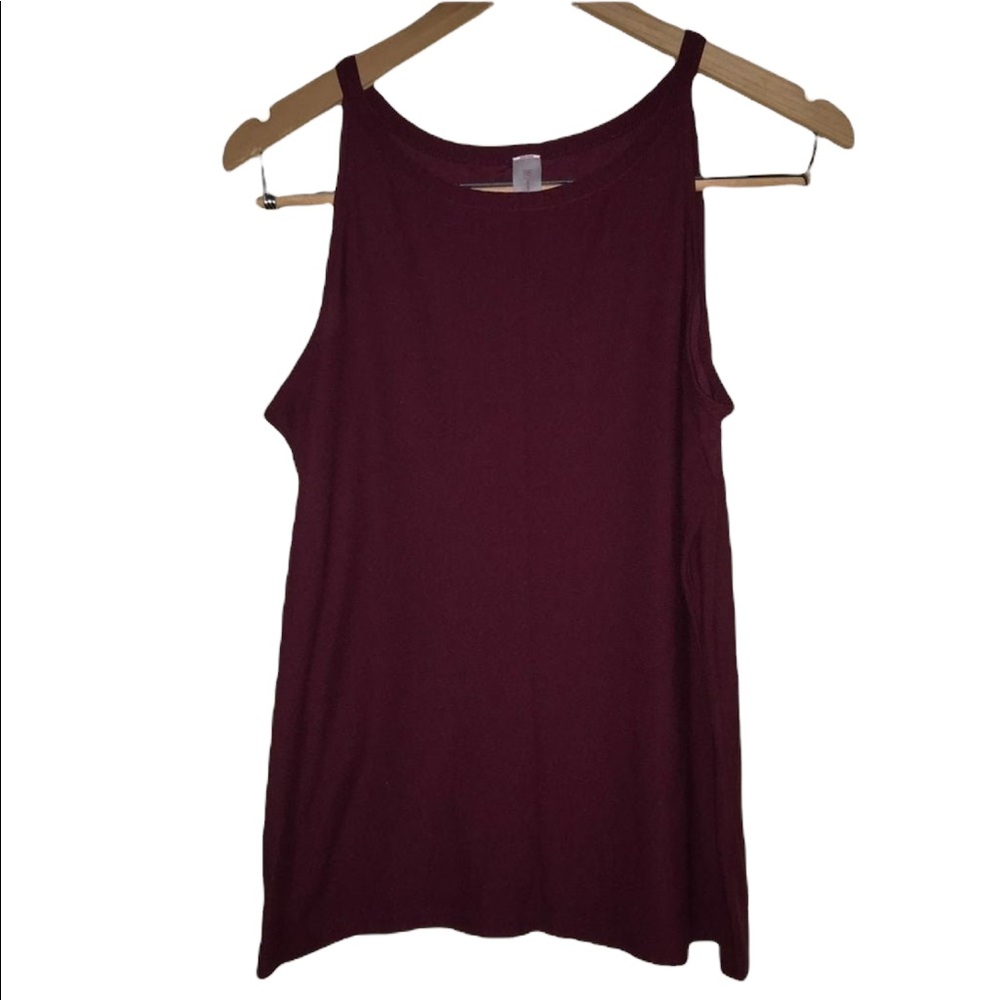 3 Soft and Stretchy Fitted Tank Tops L/XL